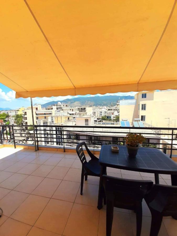 Central Square Appartment With Panoramic View Kalamata Bagian luar foto