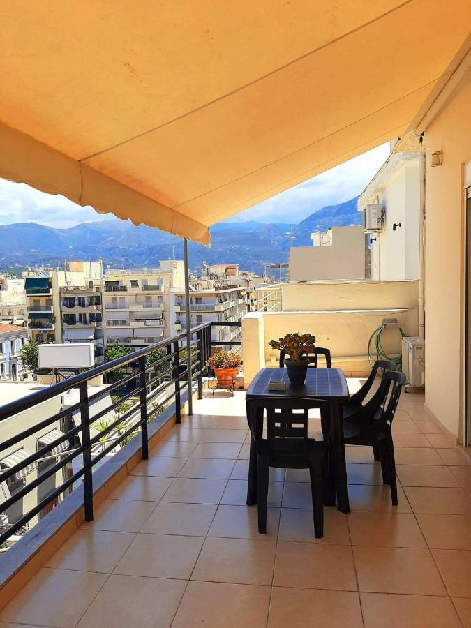 Central Square Appartment With Panoramic View Kalamata Bagian luar foto